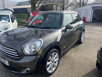 MINI Countryman 1.6 Cooper D SUV 5dr Diesel Manual ALL4 Euro 5 (s/s) (112 ps)