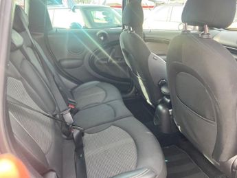 MINI COUNTRYMAN 1.6 Cooper D SUV 5dr Diesel Manual ALL4 Euro 5 (s/s) (112 ps)