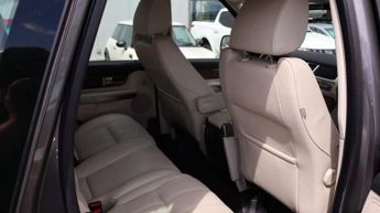 LAND ROVER RANGE ROVER SPORT 3.0 TDV6 SE 5d 245 BHP