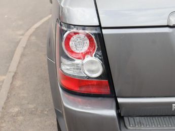 LAND ROVER RANGE ROVER SPORT 3.0 TDV6 SE 5d 245 BHP