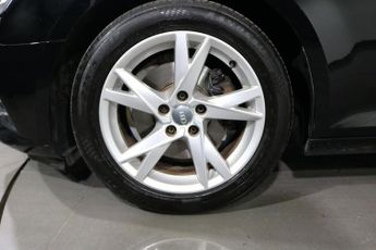 AUDI A4 2.0 TDI ultra Sport Saloon 4dr Diesel S Tronic Euro 6 (s/s) (150