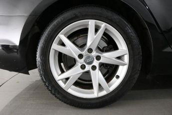 AUDI A4 2.0 TDI ultra Sport Saloon 4dr Diesel S Tronic Euro 6 (s/s) (150