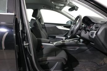 AUDI A4 2.0 TDI ultra Sport Saloon 4dr Diesel S Tronic Euro 6 (s/s) (150