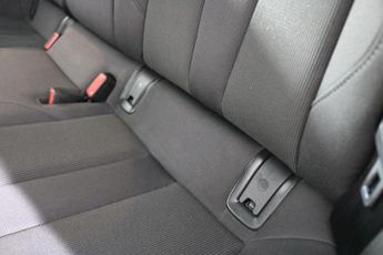 AUDI A4 2.0 TDI ultra Sport Saloon 4dr Diesel S Tronic Euro 6 (s/s) (150