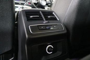 AUDI A4 2.0 TDI ultra Sport Saloon 4dr Diesel S Tronic Euro 6 (s/s) (150