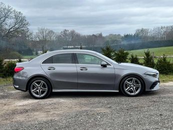 MERCEDES-BENZ A-CLASS 1.3 A 180 AMG Line Executive MHEV A 4dr