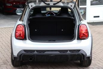 MINI HATCH 1.5 COOPER SPORT 3 DOOR