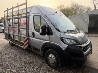 Peugeot Boxer 2.2 BlueHDi 435 Professional Panel Van 5dr Diesel Manual L4 H2 E