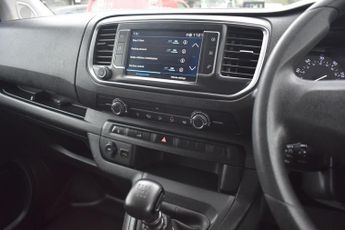 PEUGEOT EXPERT 1.5 BlueHDi 1000 Professional Premium + Standard Panel Van 6dr D