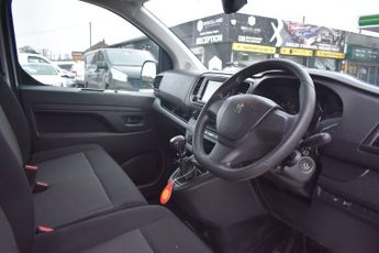 PEUGEOT EXPERT 1.5 BlueHDi 1000 Professional Premium + Standard Panel Van 6dr D