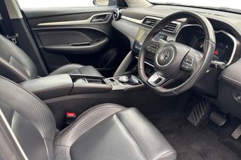 MG MG ZS 51.1kWh Trophy SUV 5dr Electric Auto (176 ps)