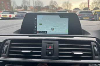 BMW 1 SERIES 1.5 118i GPF M Sport Shadow Edition Hatchback 5dr Petrol Auto Eu