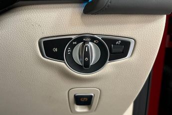 MERCEDES-BENZ EQC EQC 400 80kWh Sport SUV 5dr Electric Auto 4MATIC (408 ps) Parkin