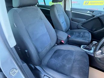 VOLKSWAGEN TIGUAN 2.0 TDI BlueMotion Tech Match SUV 5dr Diesel DSG 4WD Euro 5 (s/s