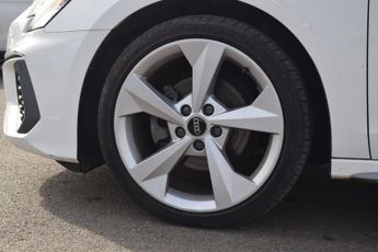 AUDI A3 2.0 TDI 30 S line Sportback 5dr Diesel S Tronic Euro 6 (s/s) (11