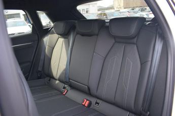 AUDI A3 2.0 TDI 30 S line Sportback 5dr Diesel S Tronic Euro 6 (s/s) (11