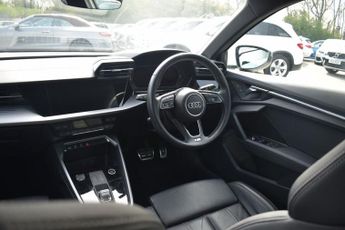 AUDI A3 2.0 TDI 30 S line Sportback 5dr Diesel S Tronic Euro 6 (s/s) (11
