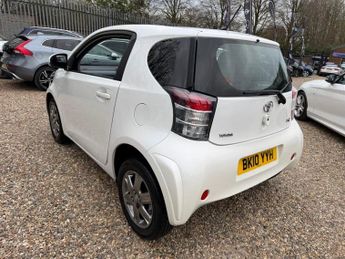 TOYOTA IQ 1.0 VVT-i 2 Hatchback 3dr Petrol Multidrive Euro 4 (68 bhp)
