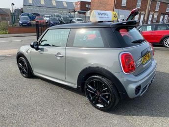 MINI HATCH 2.0 Cooper S Hatchback 3dr Petrol Auto Euro 6 (s/s) (192 ps)