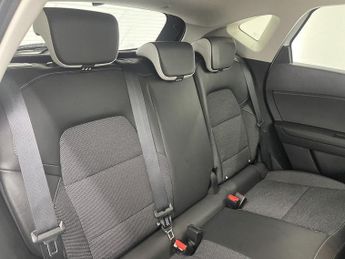 RENAULT CAPTUR 1.6 E-TECH SE Edition SUV 5dr Petrol Hybrid Auto Euro 6 (s/s) (1