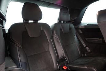 VOLVO XC90 2.0 B5 MHEV R-Design Pro SUV 5dr Diesel Hybrid Auto 4WD Euro 6 (