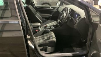 VOLKSWAGEN GOLF 2.0 TDI GTD Hatchback 5dr Diesel DSG Euro 6 (s/s) (184 ps)