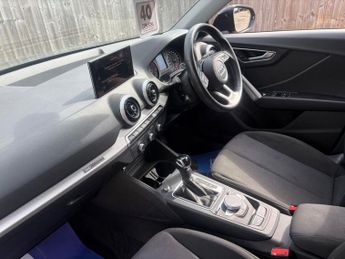 AUDI Q2 2.0 TDI 30 Technik SUV 5dr Diesel S Tronic Euro 6 (s/s) (116 ps)