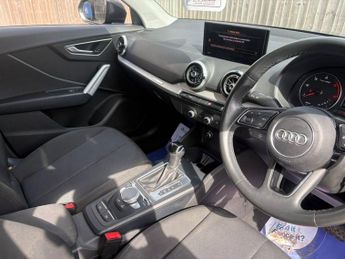 AUDI Q2 2.0 TDI 30 Technik SUV 5dr Diesel S Tronic Euro 6 (s/s) (116 ps)