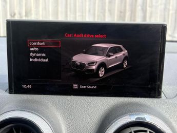 AUDI Q2 2.0 TDI 30 Technik SUV 5dr Diesel S Tronic Euro 6 (s/s) (116 ps)