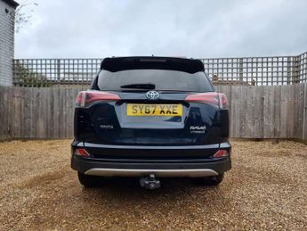 TOYOTA RAV4 2.5 VVT-h Design SUV 5dr Petrol Hybrid CVT 4WD Euro 6 (s/s) (197