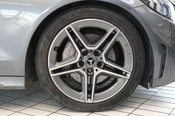 MERCEDES-BENZ C-CLASS 2.0 C220d AMG Line (Premium) Saloon 4dr Diesel G-Tronic+ Euro 6 