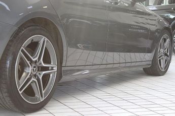 MERCEDES-BENZ C-CLASS 2.0 C220d AMG Line (Premium) Saloon 4dr Diesel G-Tronic+ Euro 6 