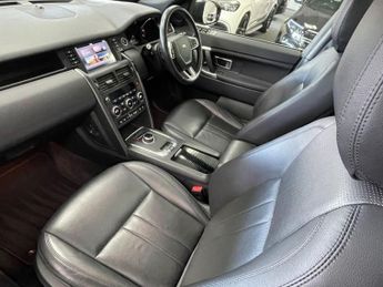 LAND ROVER DISCOVERY SPORT 2.0 TD4 Landmark SUV 5dr Diesel Auto 4WD Euro 6 (s/s) (180 ps)