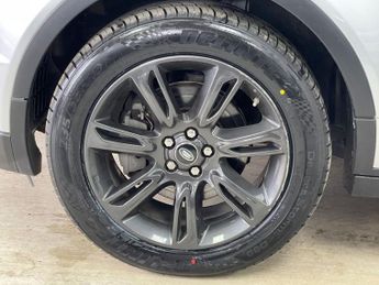 LAND ROVER RANGE ROVER EVOQUE 2.0 TD4 Landmark SUV 5dr Diesel Auto 4WD Euro 6 (s/s) (180 ps)