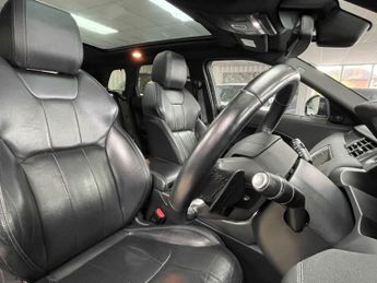 LAND ROVER RANGE ROVER EVOQUE 2.0 TD4 Landmark SUV 5dr Diesel Auto 4WD Euro 6 (s/s) (180 ps)