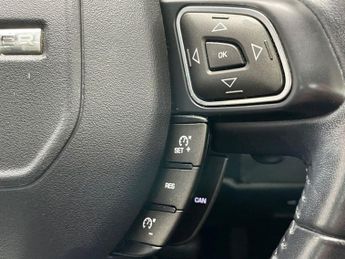 LAND ROVER RANGE ROVER EVOQUE 2.0 TD4 Landmark SUV 5dr Diesel Auto 4WD Euro 6 (s/s) (180 ps)