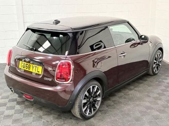 MINI HATCH 1.5 Cooper Hatchback 3dr Petrol Steptronic Euro 6 (s/s) (136 ps)