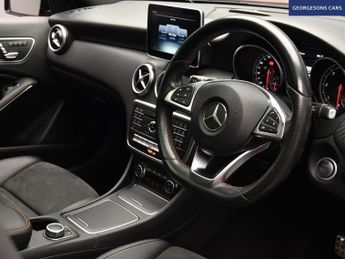 MERCEDES-BENZ A CLASS 2.1 A200d AMG Line (Premium Plus) Hatchback 5dr Diesel 7G-DCT Eu