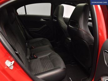 MERCEDES-BENZ A CLASS 2.1 A200d AMG Line (Premium Plus) Hatchback 5dr Diesel 7G-DCT Eu