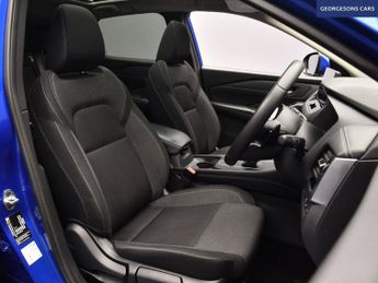 NISSAN QASHQAI 1.3 DIG-T MHEV N-Connecta SUV 5dr Petrol Hybrid XTRON Euro 6 (s/