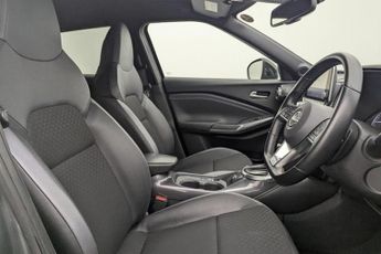 NISSAN JUKE 1.0 DIG-T N-Connecta SUV 5dr Petrol DCT Auto Euro 6 (s/s) (114 p