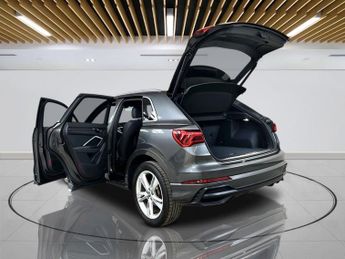 AUDI Q3 2.0 TDI 35 S line SUV 5dr Diesel S Tronic Euro 6 (s/s) (150 ps)