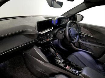 PEUGEOT E-2008 50kWh GT SUV 5dr Electric Auto (136 ps)
