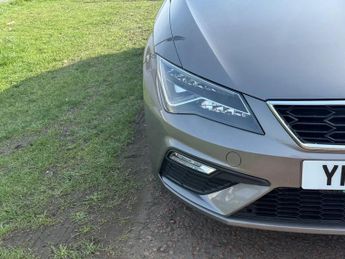 SEAT LEON 2.0 TDI FR Technology Hatchback 5dr Diesel DSG Euro 6 (s/s) (184