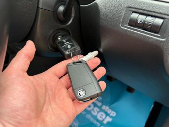 SKODA RAPID SPACEBACK 1.0 TSI GPF SE Tech Hatchback 5dr Petrol Manual Euro 6 (s/s) (11