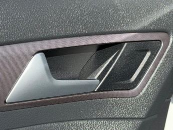 VOLKSWAGEN GOLF 1.4 TSI BlueMotion Tech ACT R-Line Edition Hatchback 5dr Petrol 