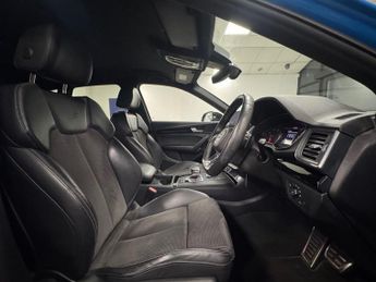 AUDI Q5 2.0 TDI 40 Black Edition SUV 5dr Diesel S Tronic quattro Euro 6 