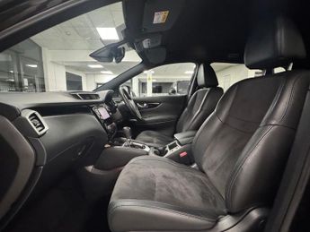 NISSAN QASHQAI 1.6 dCi N-Vision SUV 5dr Diesel XTRON 2WD Euro 6 (s/s) (130 ps)
