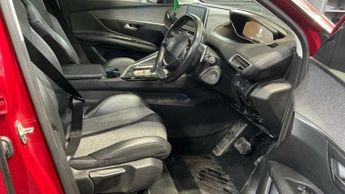 PEUGEOT 3008 1.6 BlueHDi Allure SUV 5dr Diesel EAT Euro 6 (s/s) (120 ps)