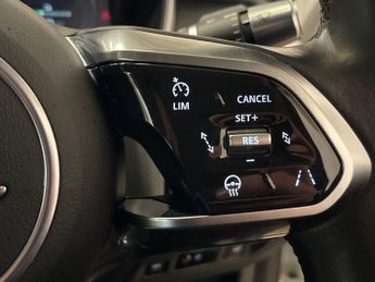 JAGUAR I-PACE 400 90kWh SE SUV 5dr Electric Auto 4WD (400 ps)